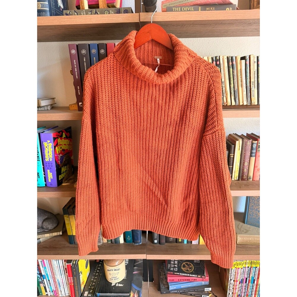 Free People Sweater Womens Medium Terracotta Rust Chunky Ribbed Knit Oversized